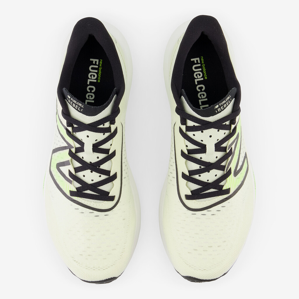 New Balance - MFCXCT3 Fuel Cell Rebel v3 - pistachio butter