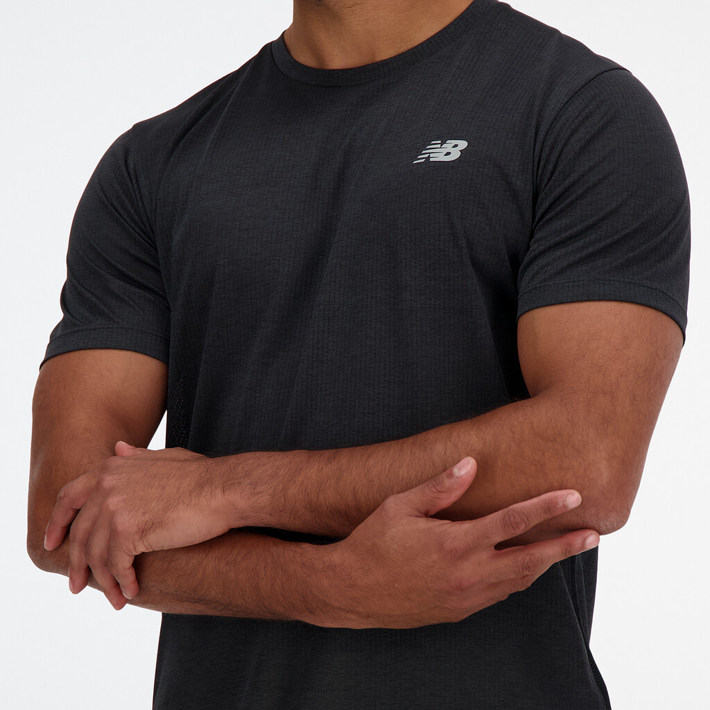New Balance - NB Athletics Run T-Shirt - black