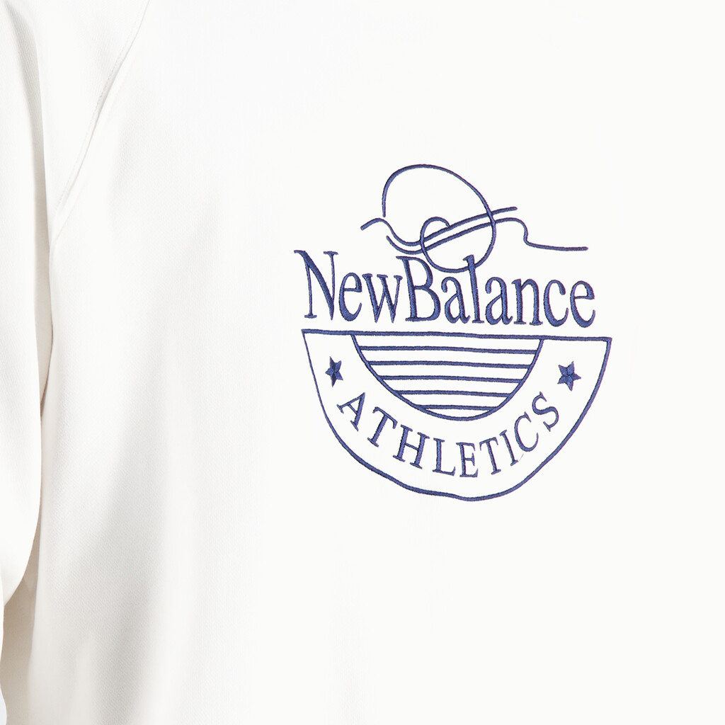 New Balance - Athletics Graphic Crew - sea salt