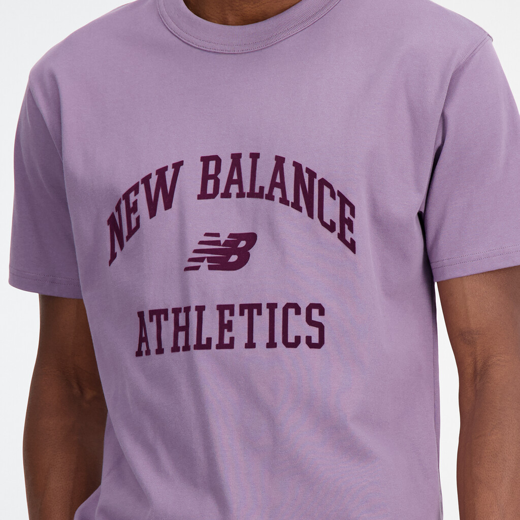 New Balance - Athletics Varsity Graphic T-Shirt - shadow
