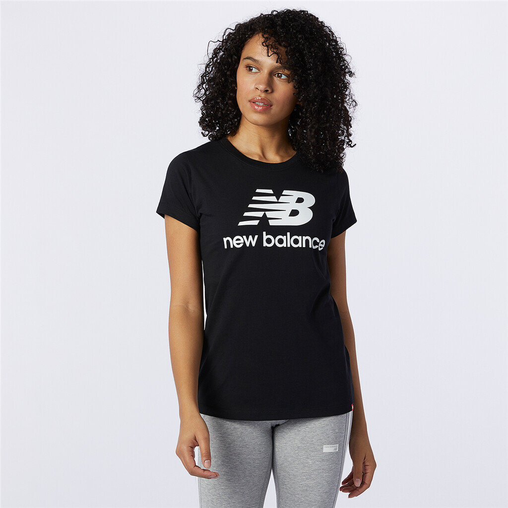 New Balance - W Essentials Stacked Logo Tee - black