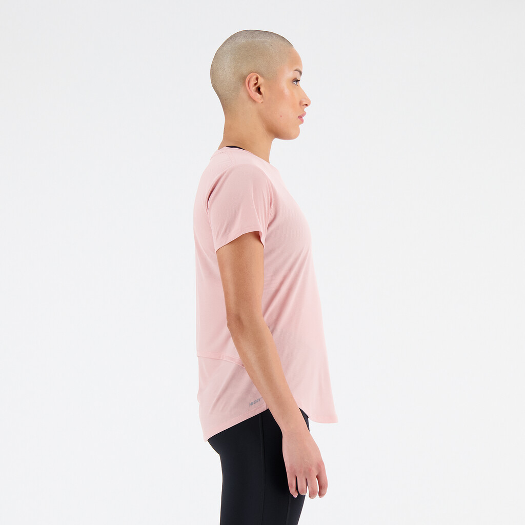 New Balance - W Graphic Accelerate Short Sleeve Top - pink moon