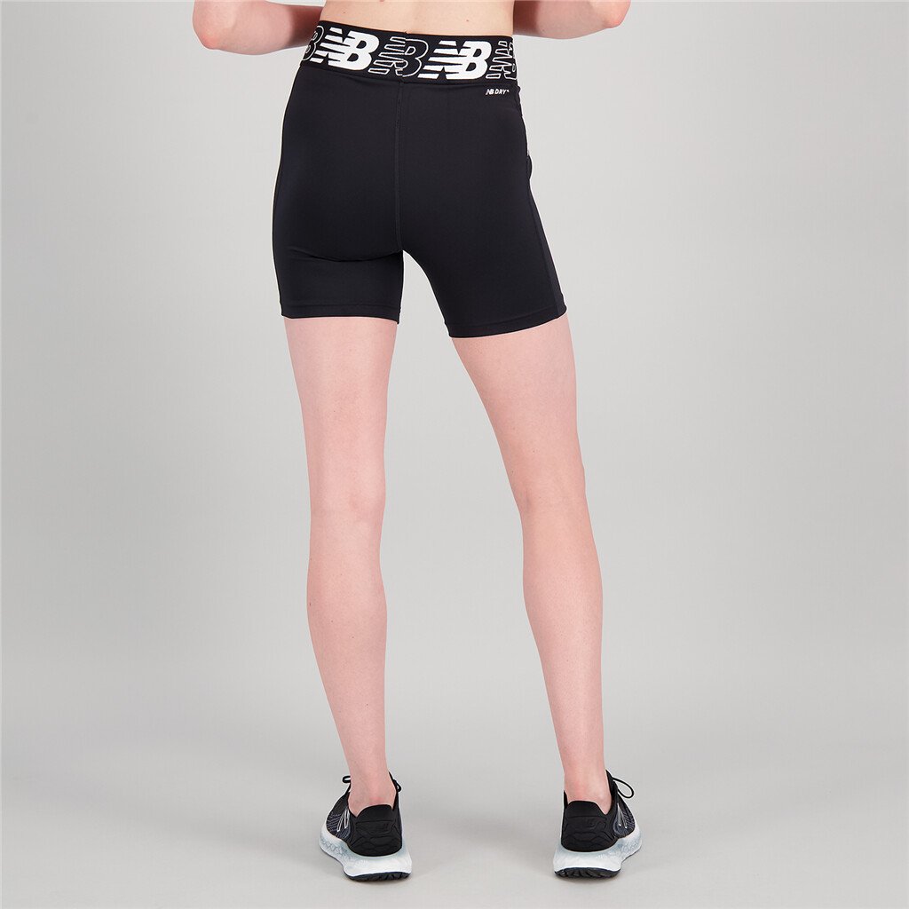 New Balance - W Relentless Fitted Short - black