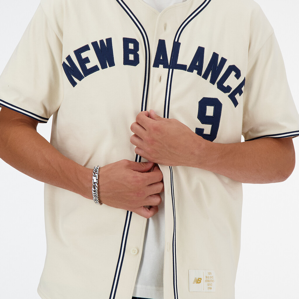 New Balance - Sportswear Greatest Hits Baseball Jersey - linen