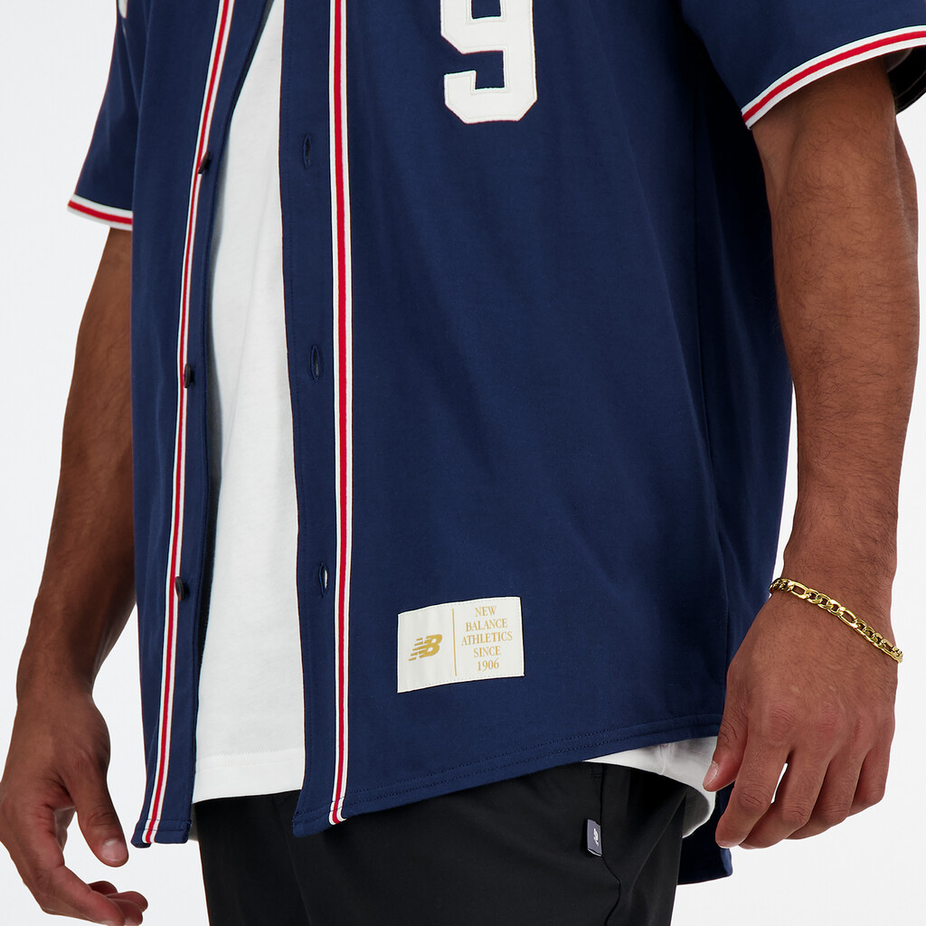 New Balance - Sportswear Greatest Hits Baseball Jersey - nb navy
